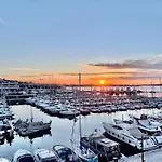 Lejlighed Wow View! 2br Facing Old Port 4th Floor Olam